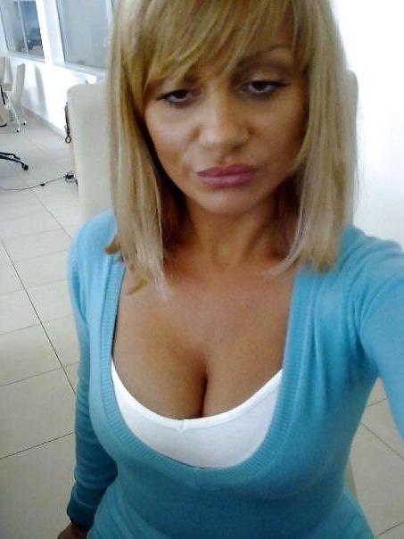 25P Balkan slut Vesna mature