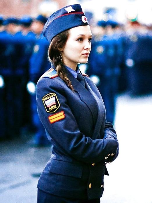 25P Sexy Russian Police