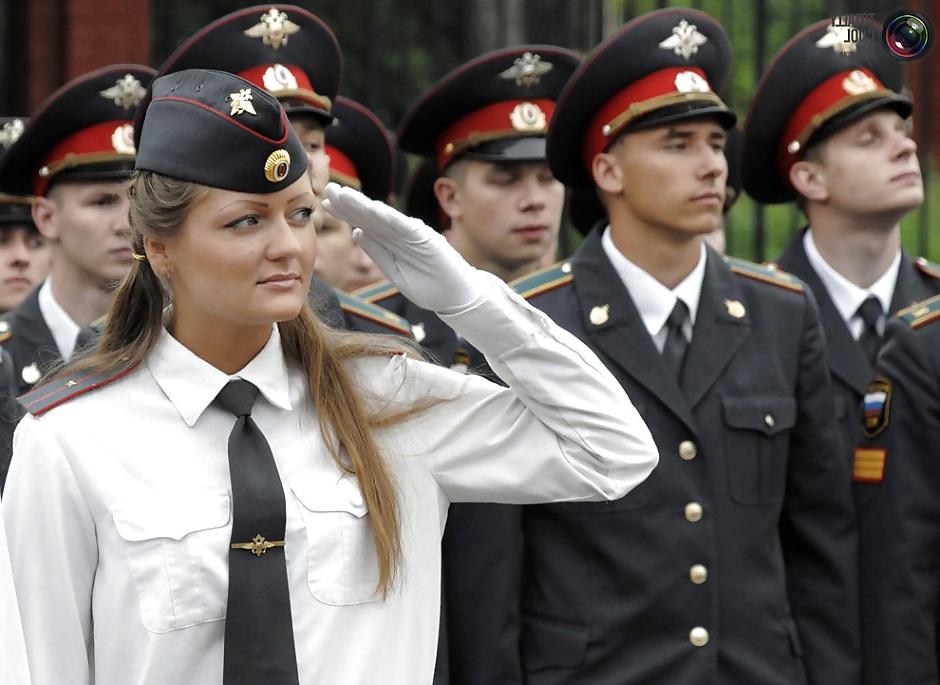 25P Sexy Russian Police