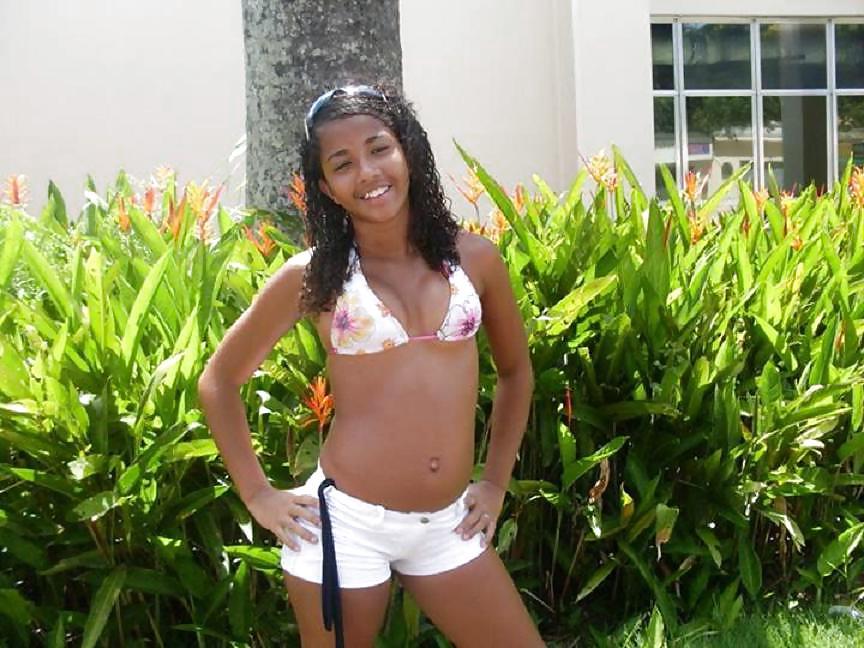 7P Brazilian girl: Sabrina
