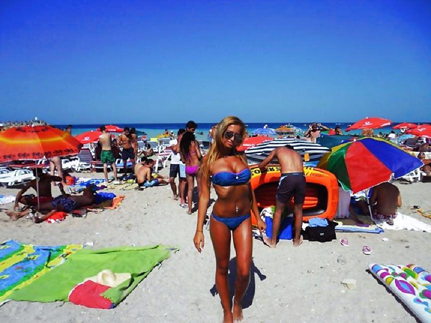 25P Romanian girl: Daina
