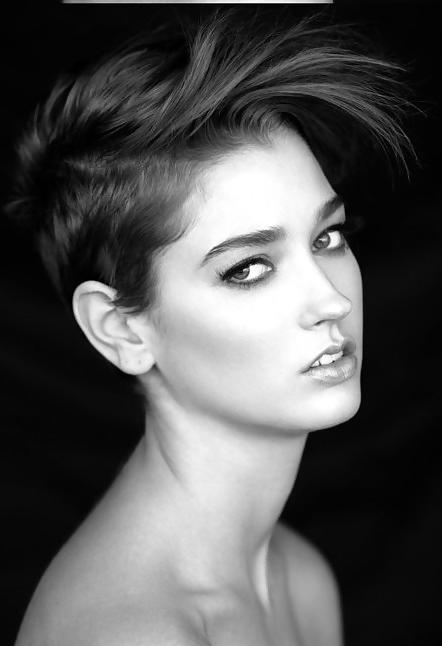 25P Black and White Beauties by TROC