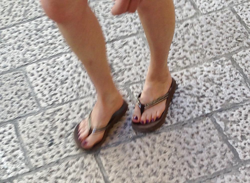 9P Voyeur feets 16