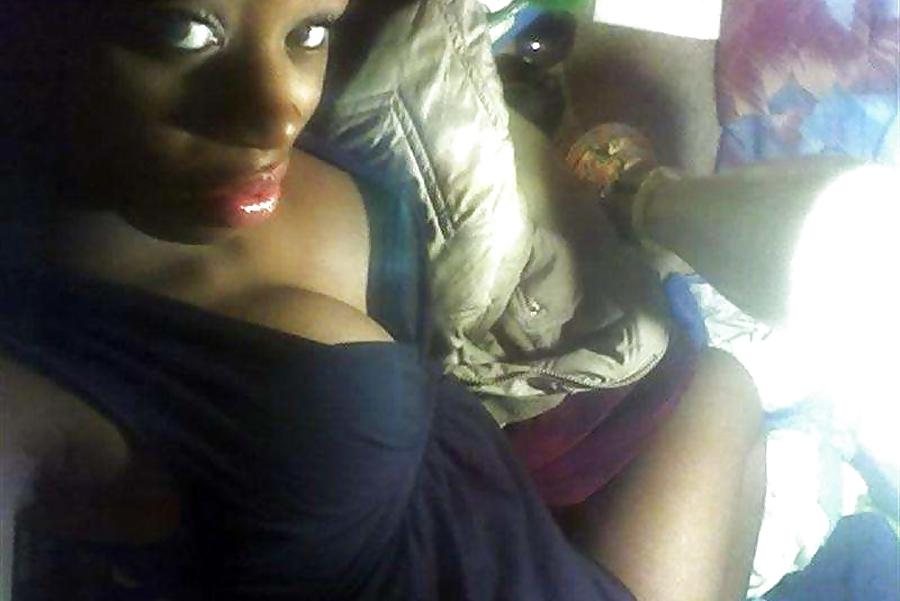 16P Cute ebony teen