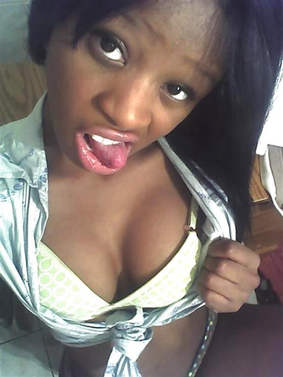 16P Cute ebony teen