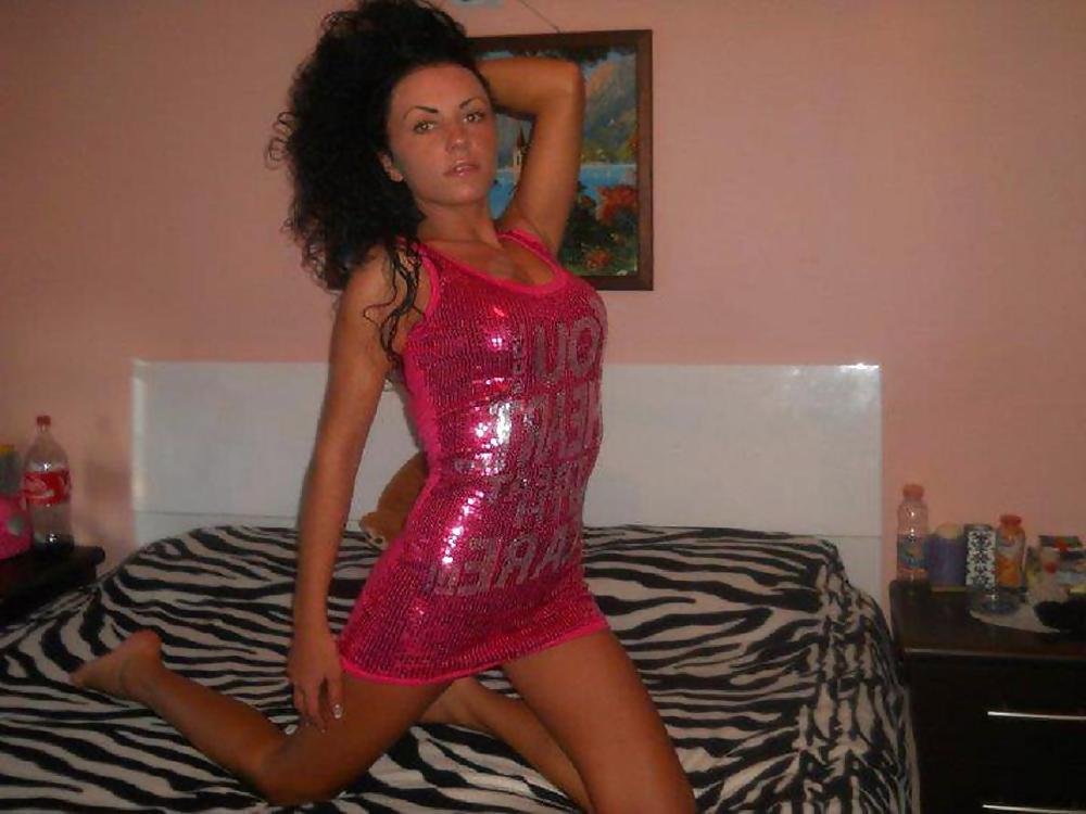 25P Romanian girl: Andreea