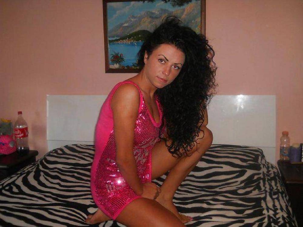 25P Romanian girl: Andreea