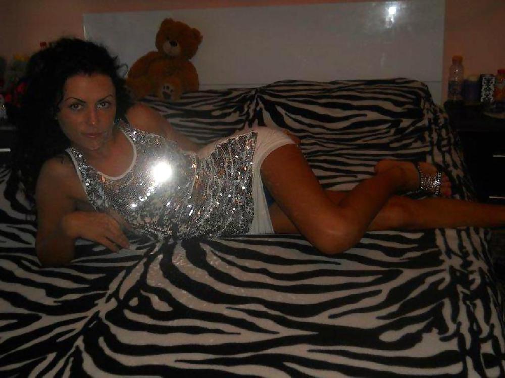 25P Romanian girl: Andreea