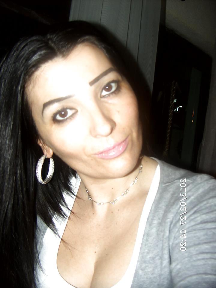 11P Romanian girl: amalia