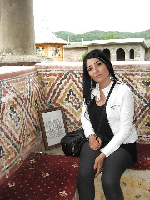 11P Romanian girl: amalia