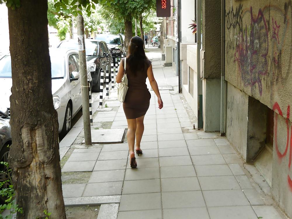 11P Wonderful bubble butt from Bulgaria on the street
