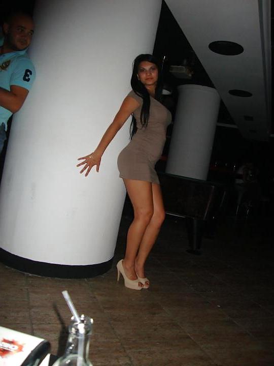 8P Romanian girl: Christina