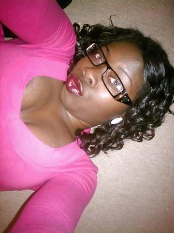 6P Ebony teen