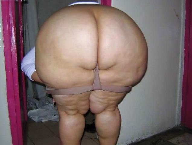 10P Mega butt