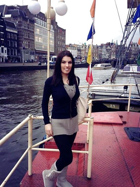 25P Romanian women: florentina