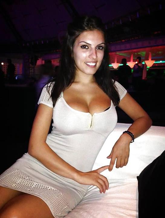 25P Romanian women: florentina