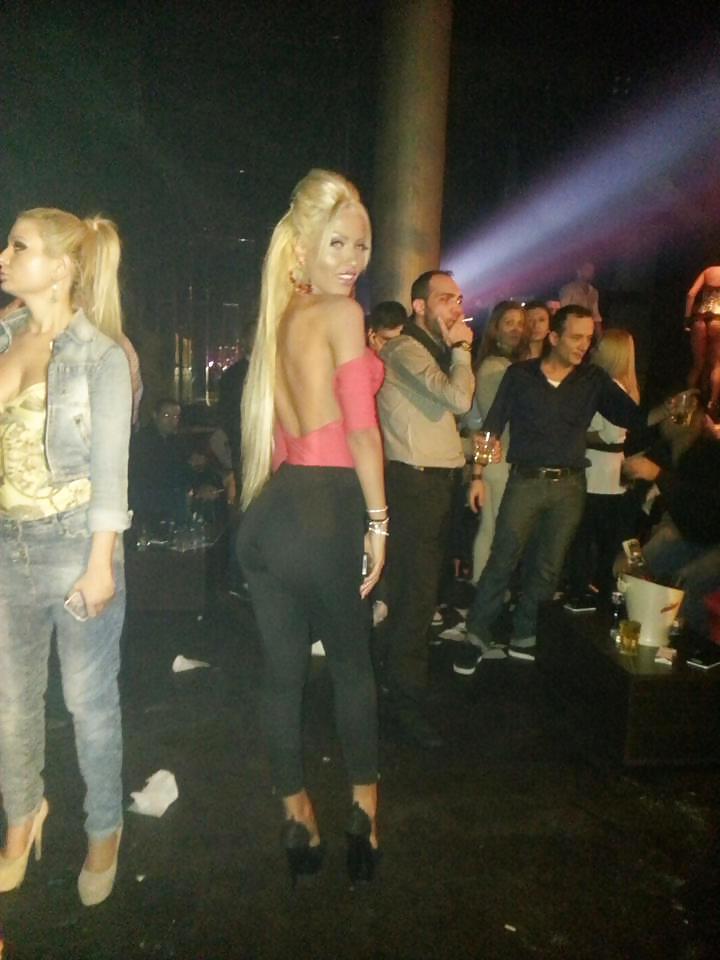 25P Amazing Romanian: Denisa