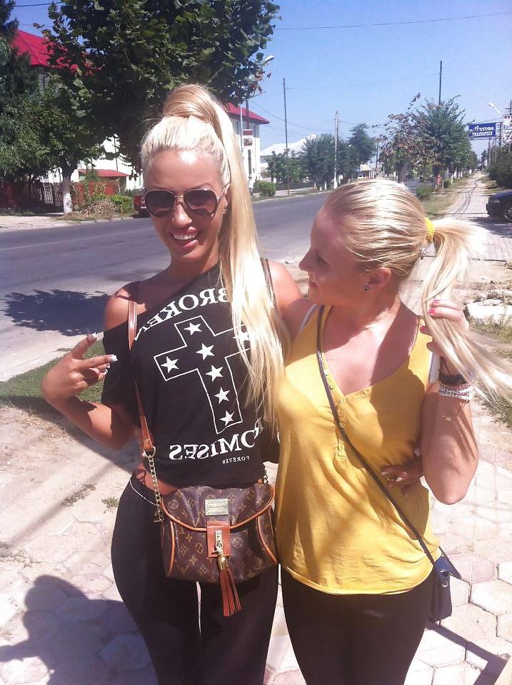 25P Amazing Romanian: Denisa