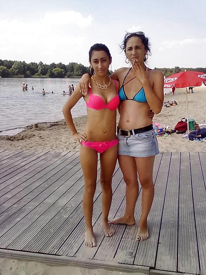 25P Romanian girl: alina