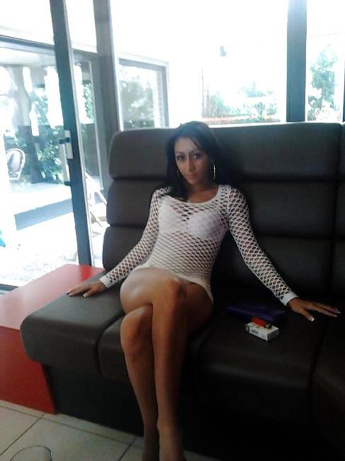 25P Romanian girl: alina