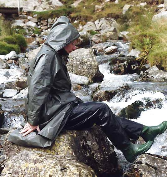 17P Rainwear and Rubberboots