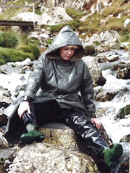 17P Rainwear and Rubberboots
