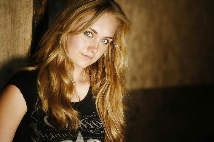 15P Amber Marshall