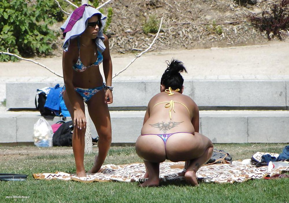 10P Gordas in the street - bbw