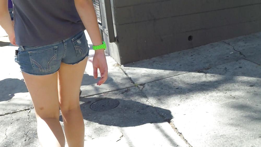 25P Nice teen ass & butt in jean shorts