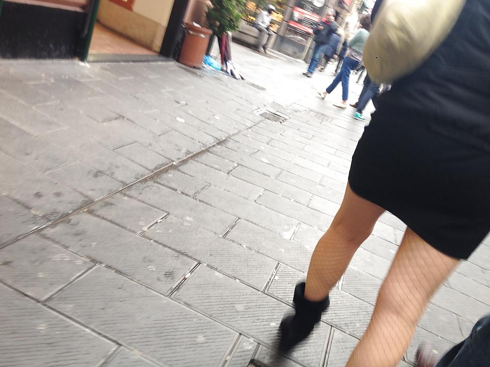 25P Voyeur Italy