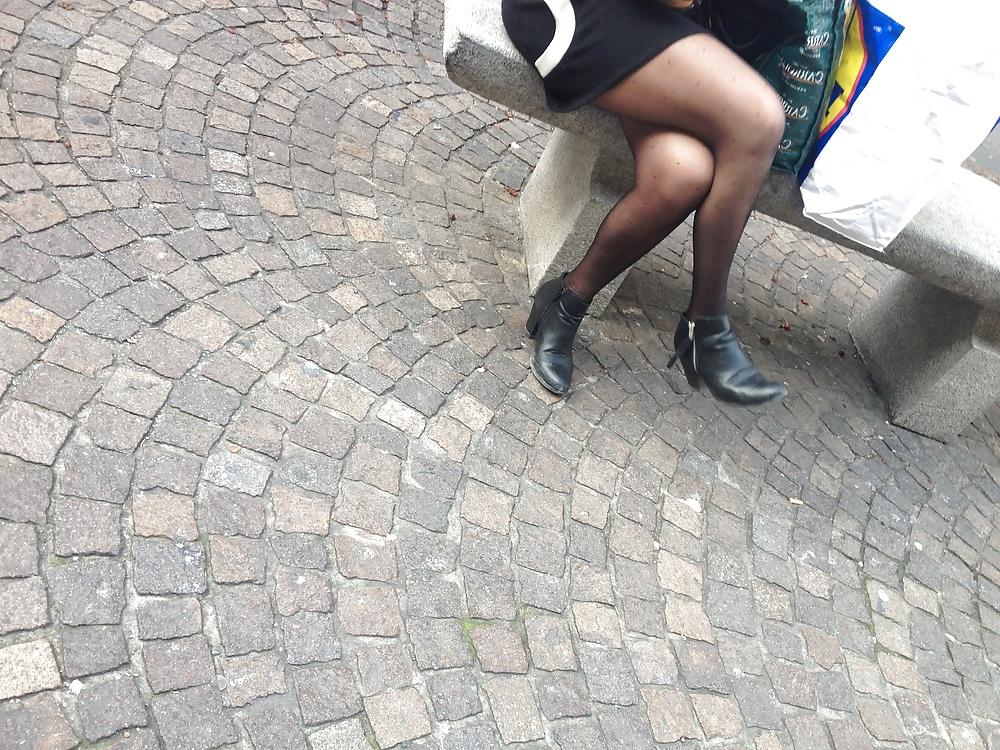 25P Voyeur Italy