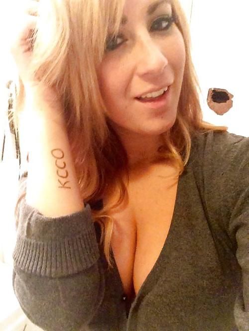 25P Big busty boobs 
