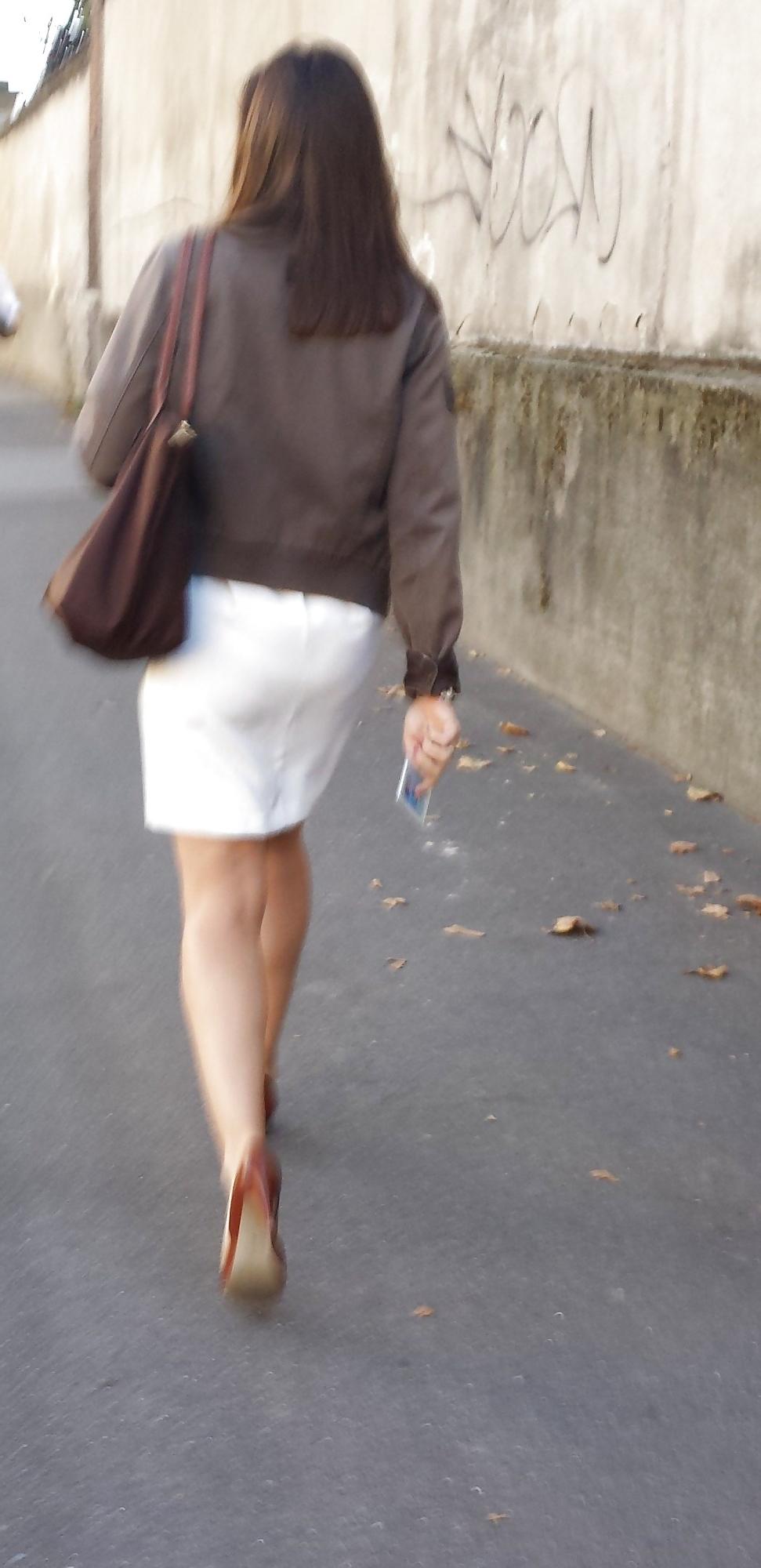 25P Voyeur in Paris