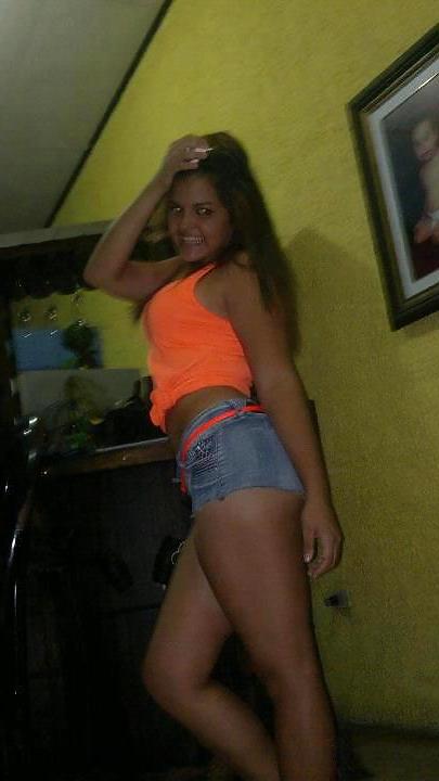 25P Colegialas y Putas C.R