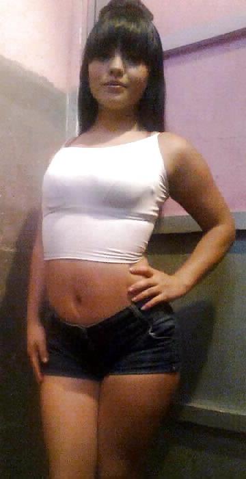 25P Colegialas y Putas C.R