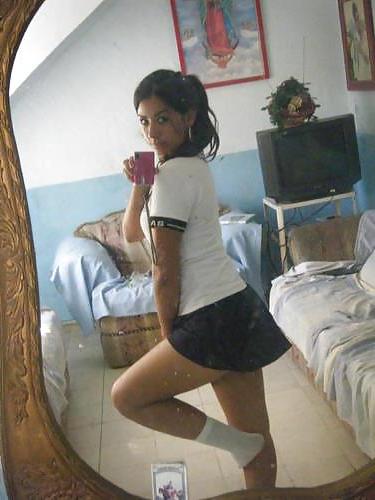 25P Colegialas y Putas C.R