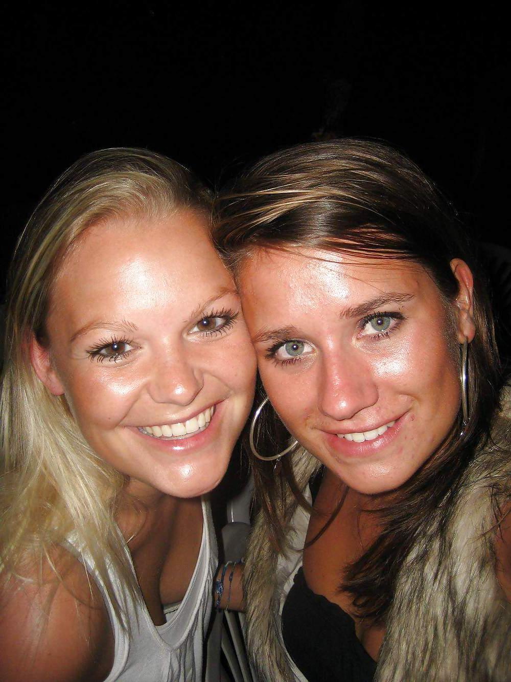 21P Teen Girls on Vacation P2