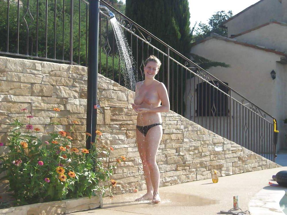 21P Teen Girls on Vacation P2