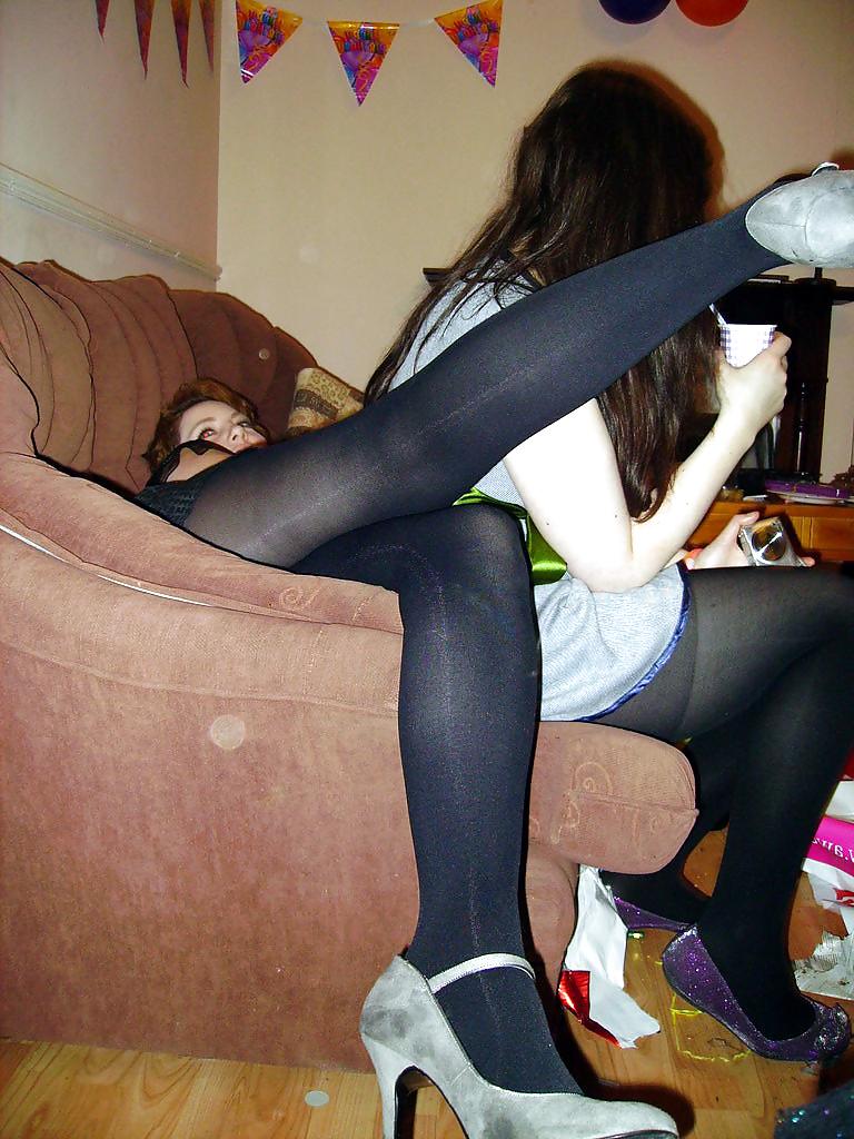 25P Teens and nylons
