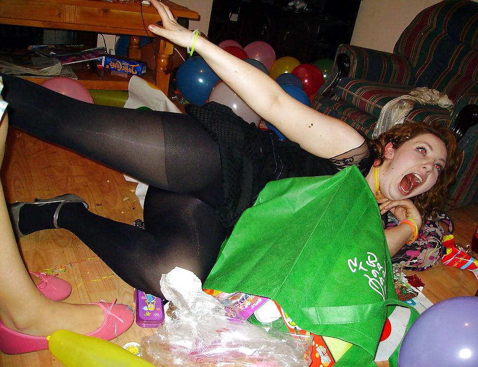 25P Teens and nylons
