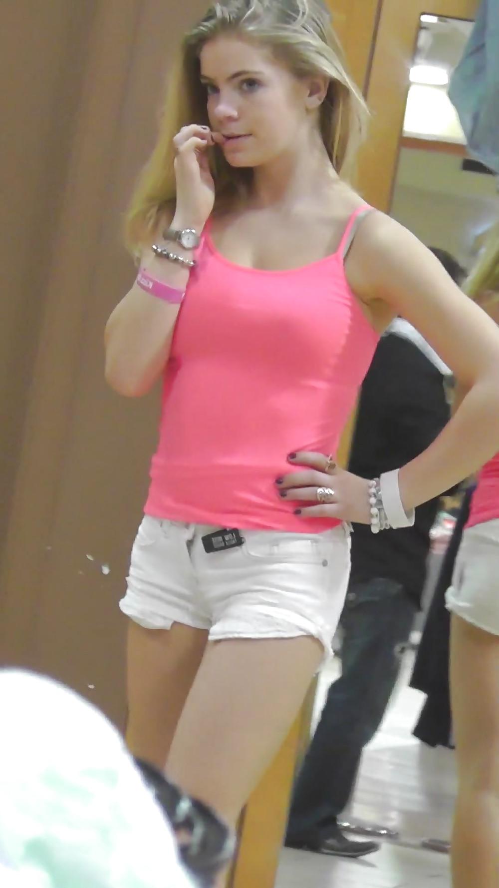 14P Candid Teen Ass