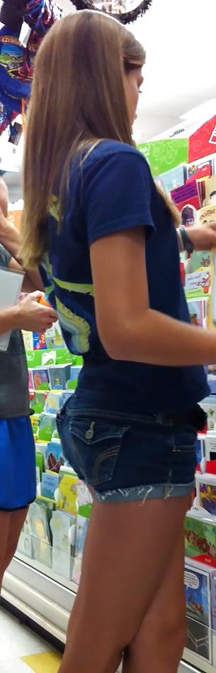 14P Candid Teen Ass