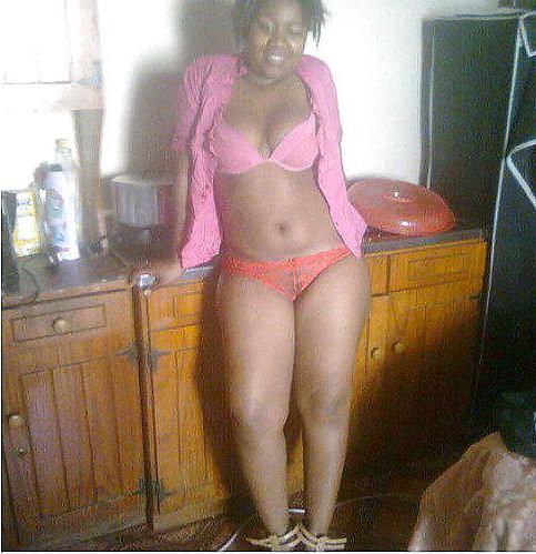 6P Kinshasa girl