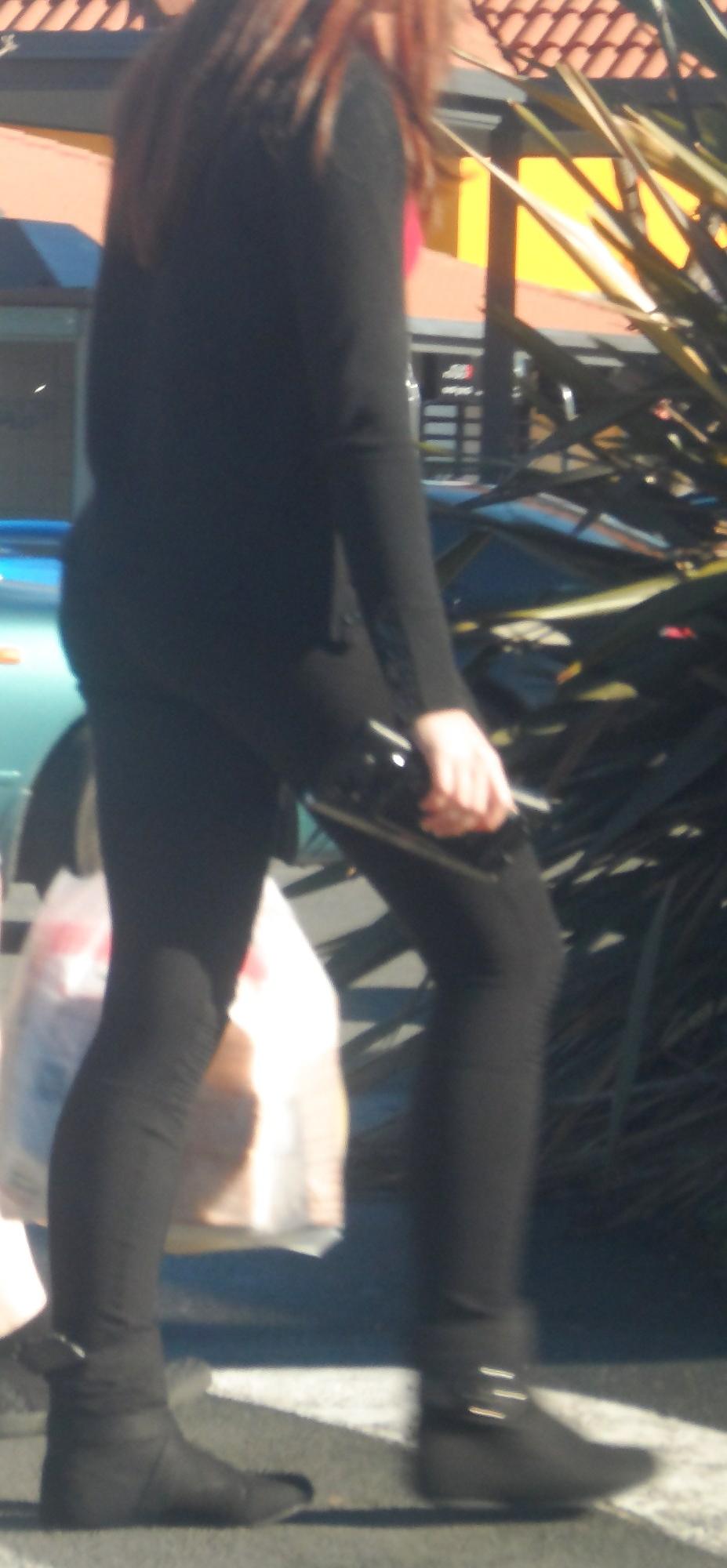 25P Voyeur Tights 6