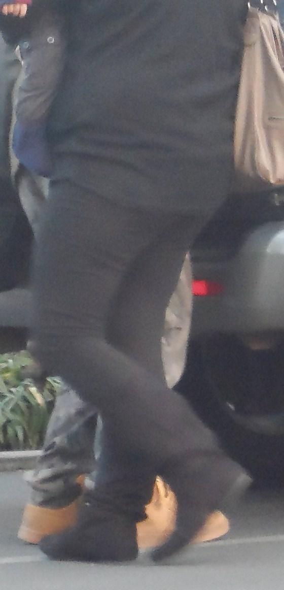 25P Voyeur Tights 6