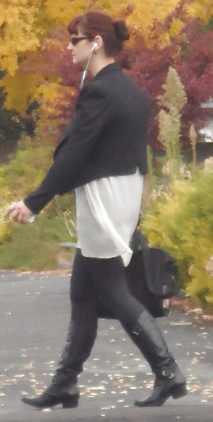 25P Voyeur Tights 6