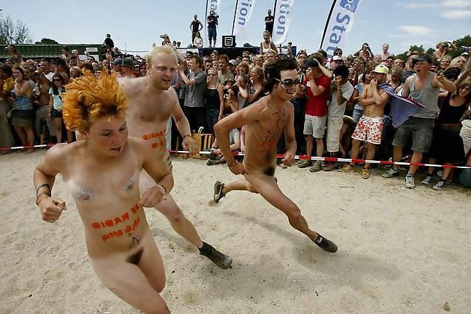 15P Roskilde Nude Run - 2005