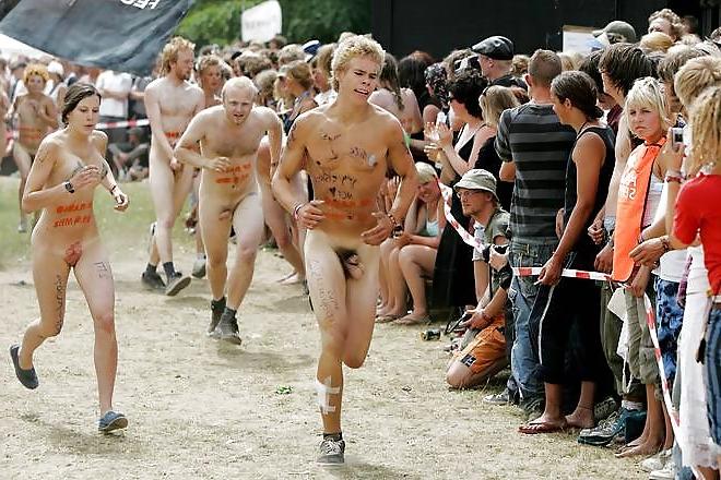 15P Roskilde Nude Run - 2005