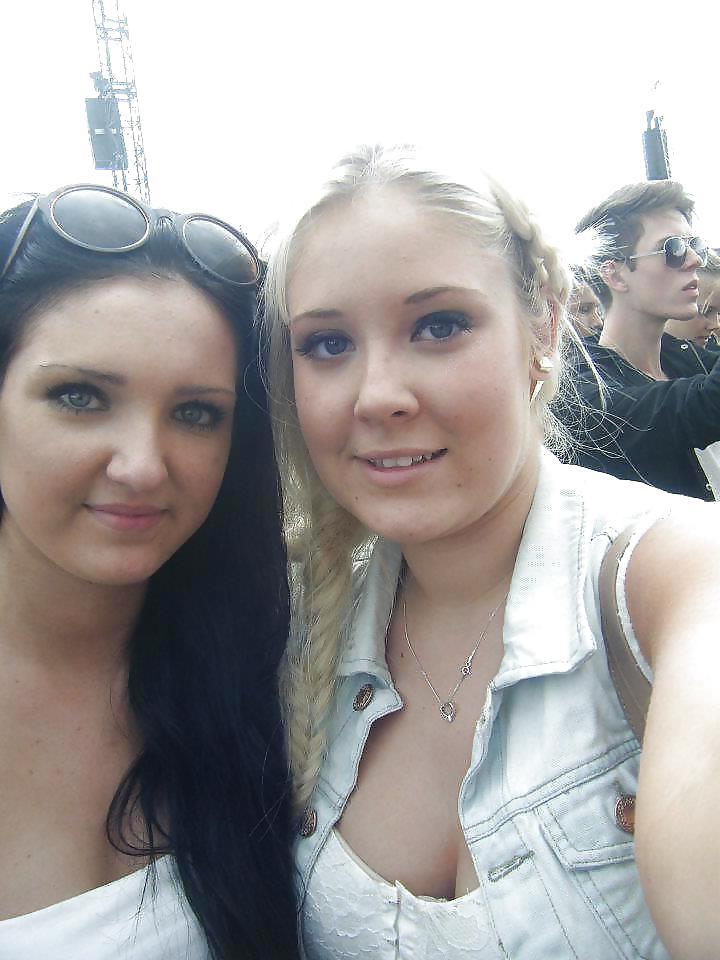 15P Nice (non nude) girls 122