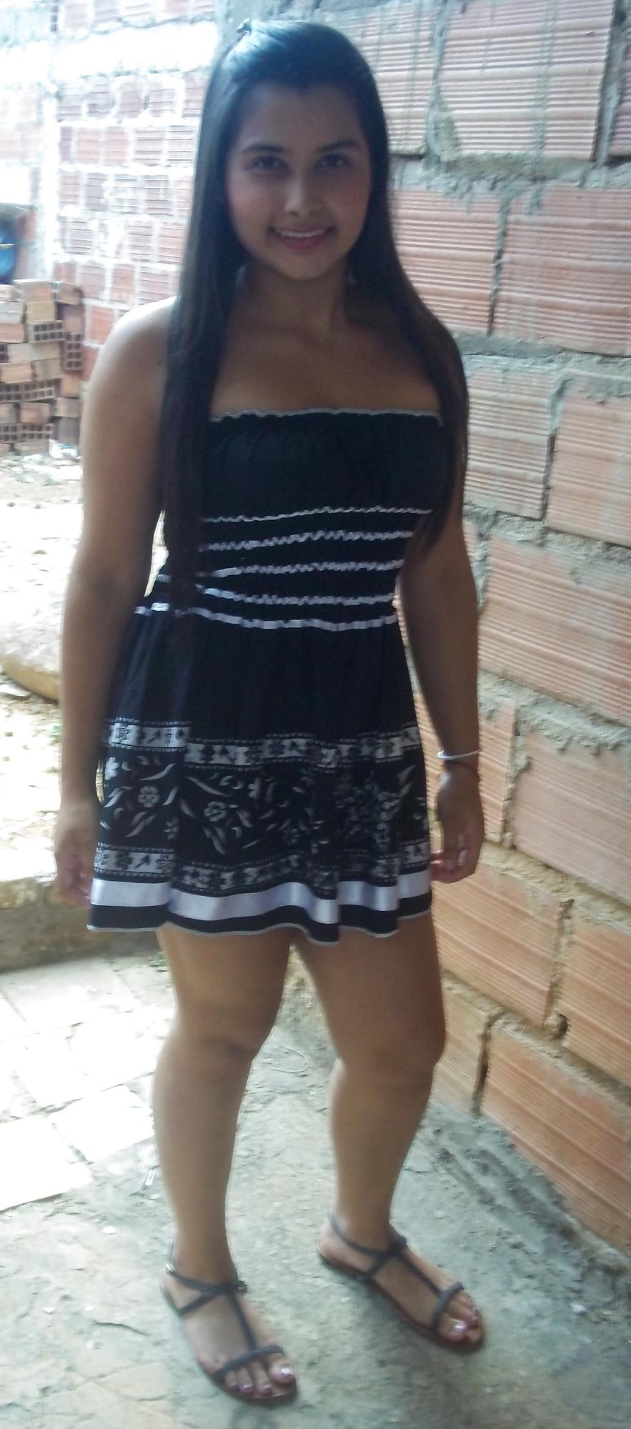 20P Carolina Colombiana Non-Nude